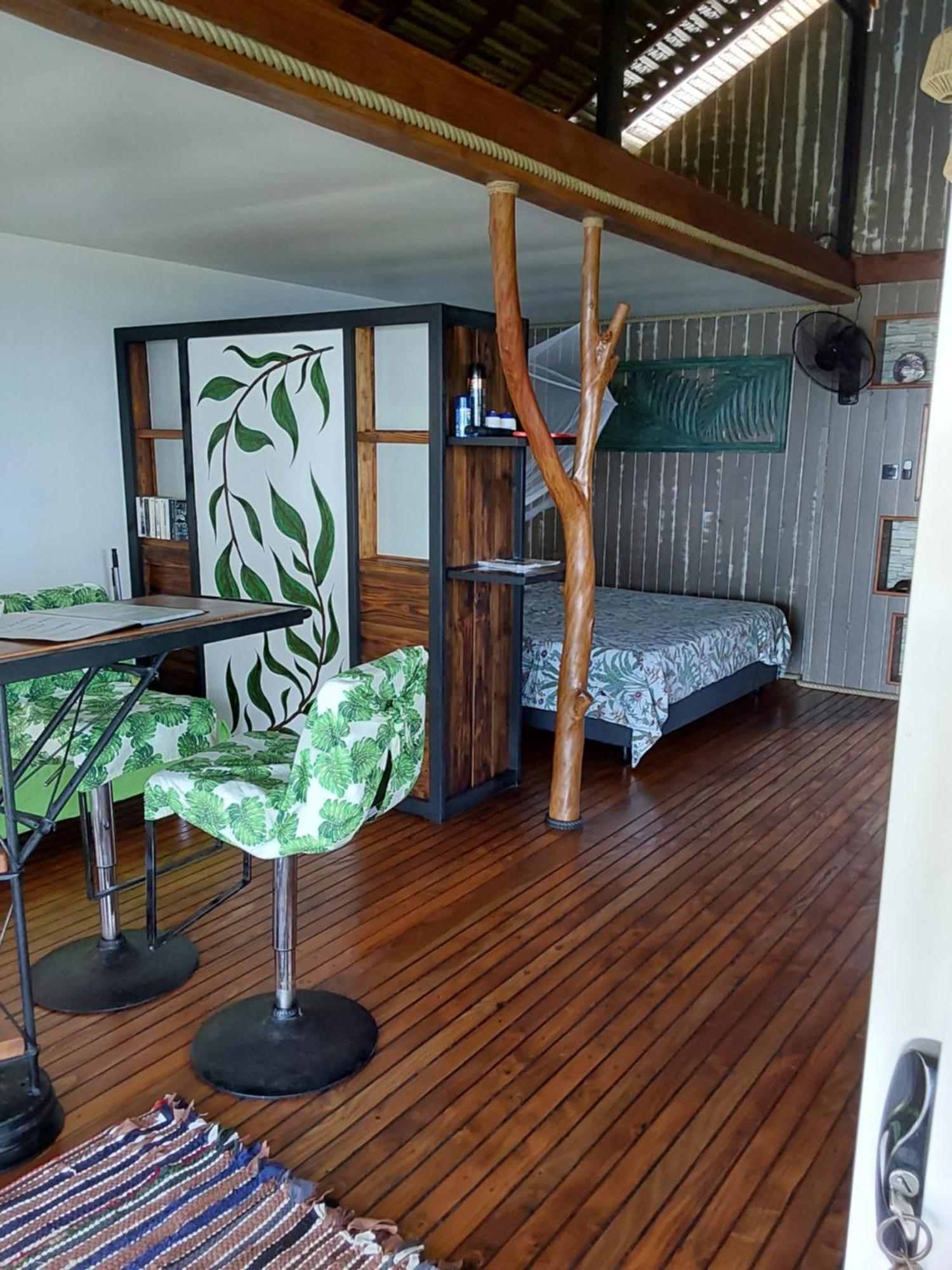 Fare Mahi Mahi Bed and Breakfast Uturoa Exteriör bild